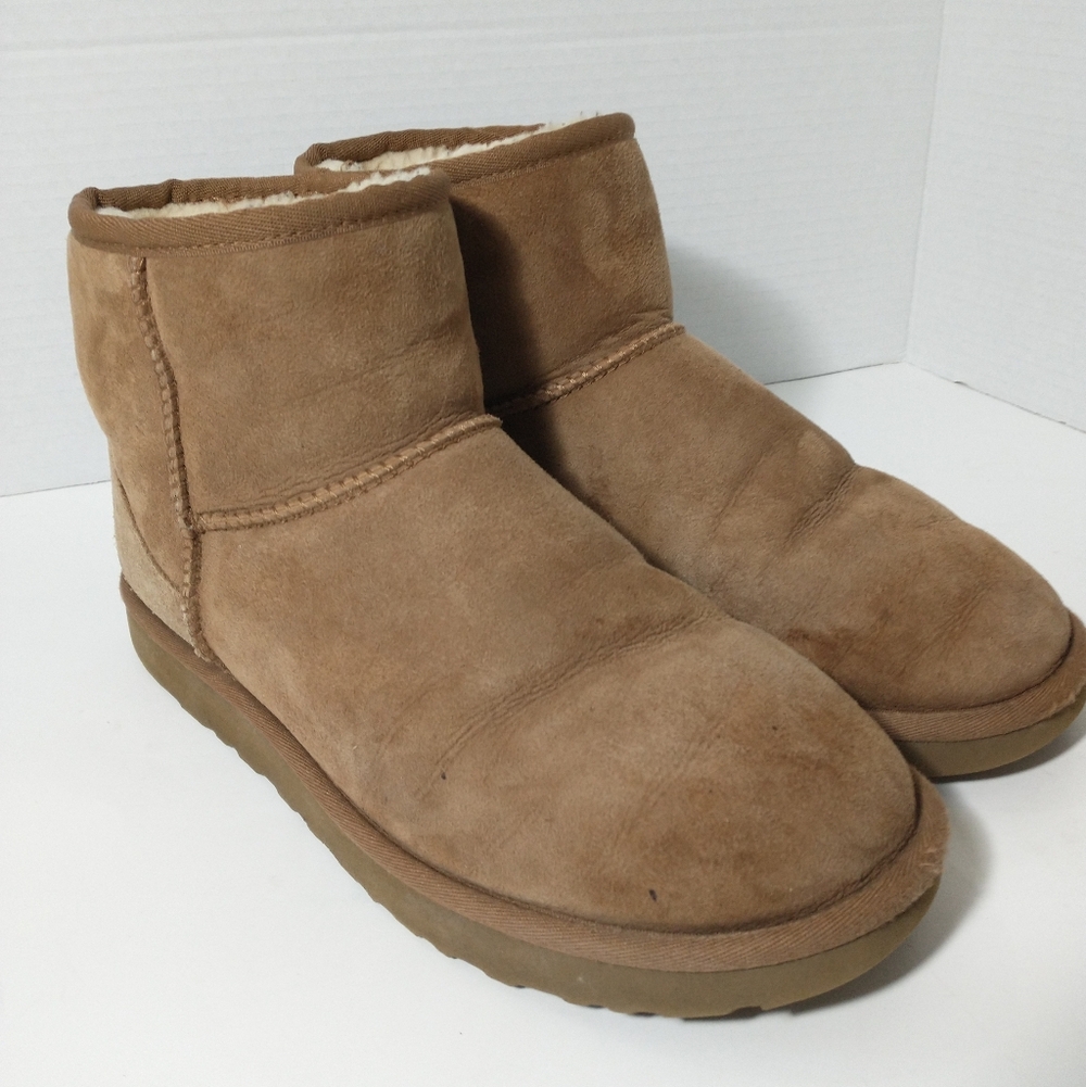 UGG Classic Mini II Boot Suede, Woman Size 9, Chestnut Brown - Picture 2 of 12